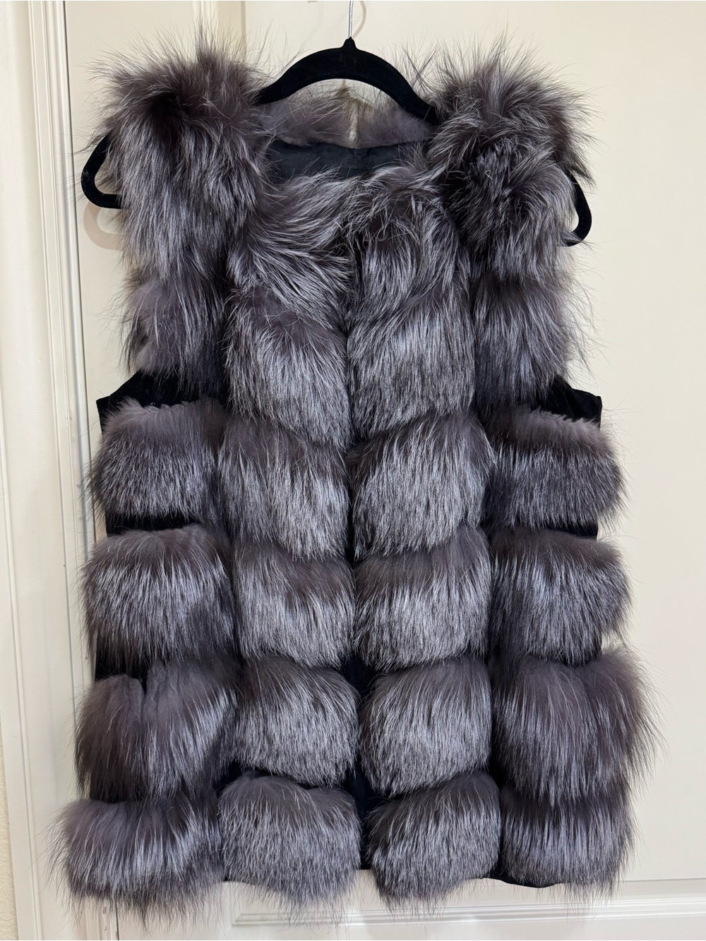 Mily Fur Silver-Gray Luxe Fox Fur Vest